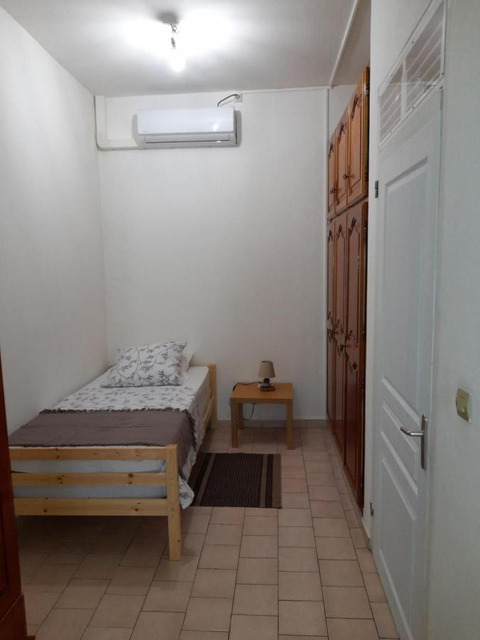 Apartamento Chez Lucile Et Gilbert Bouillante Exterior foto